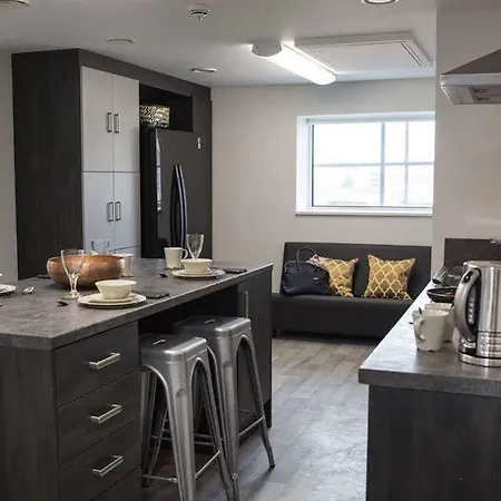 Fusion Tower Apartamento Bristol